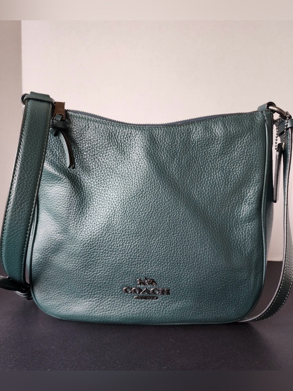 Coach Ellie File Crossbody Forest Green Pebbled Leather EUC Adjustable - EUC